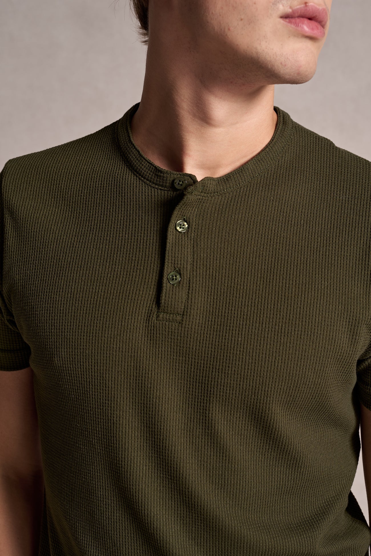 Camiseta Henley Texture Ankor - Verde Militar